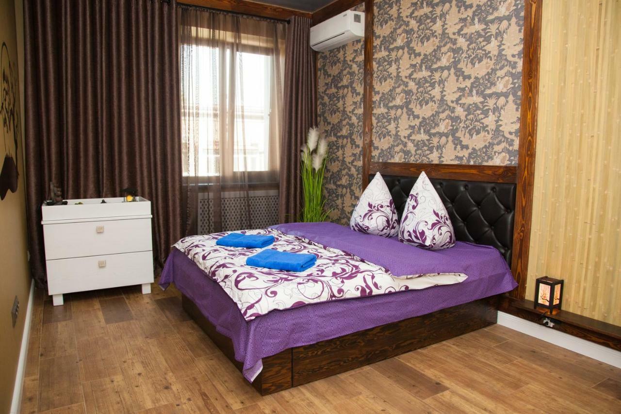 Vip Apartment On Lobanovskogo 19 Street Zaporizhia Exterior foto